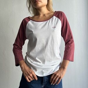 NWOT Lee Denim Baseball Tee w/ Mid Length Raglan Sleeves in Burgundy